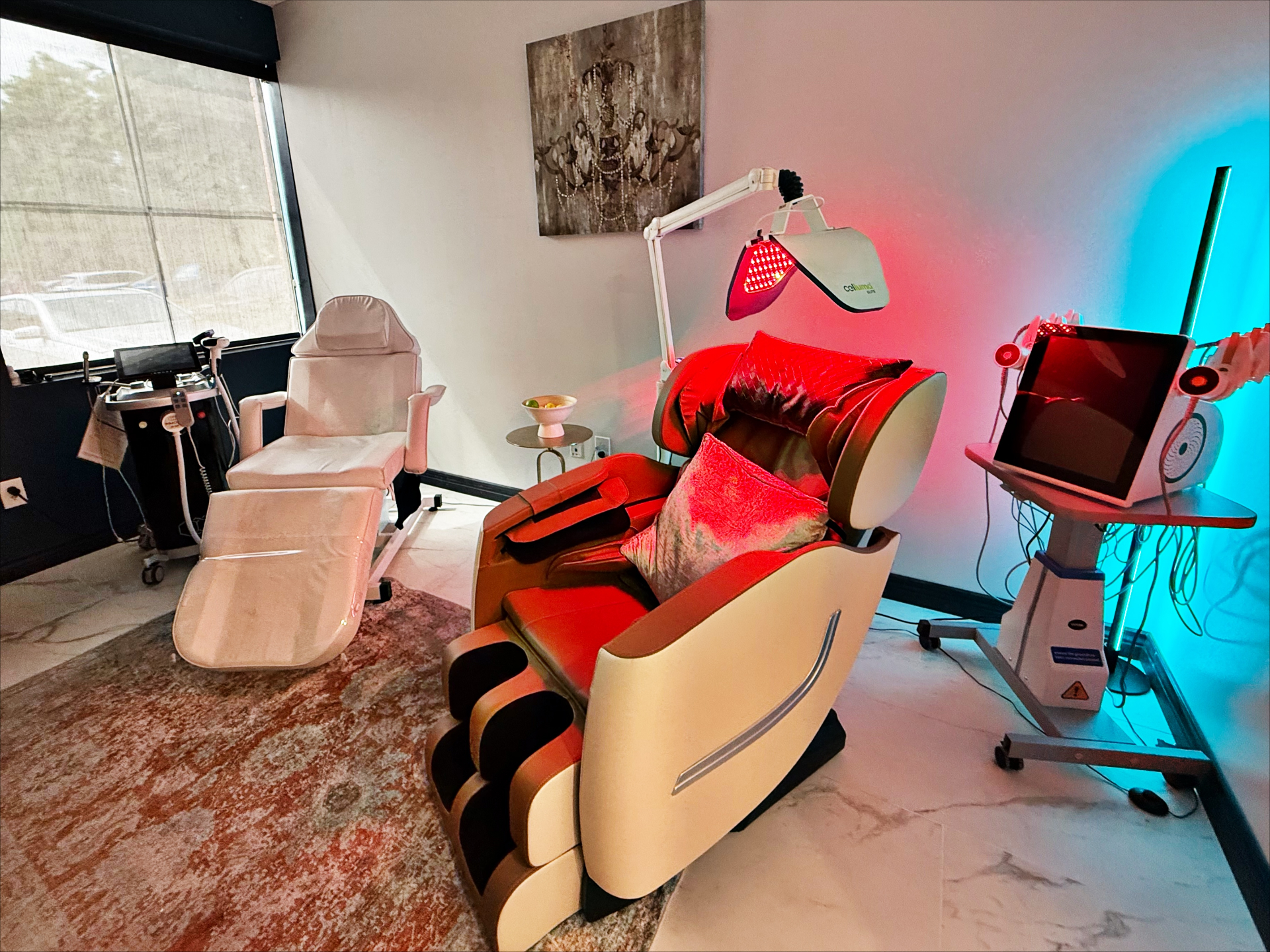 Dry eye treatment therapy room with red light therapy at Carousel Eyecare in Katy, TX